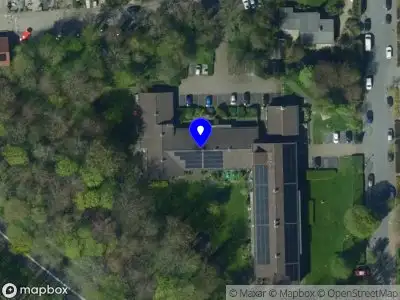 Ambulance met gepaste spoed naar de Heegemundehof in Egmond-Binnen