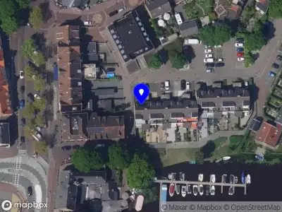 Ambulance met gepaste spoed naar de Jan U. Smithof in Alblasserdam