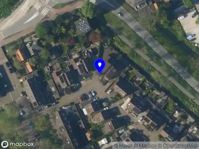 Brandweer met grote spoed naar de Spoorlaan in Zwammerdam vanwege voertuigbrand