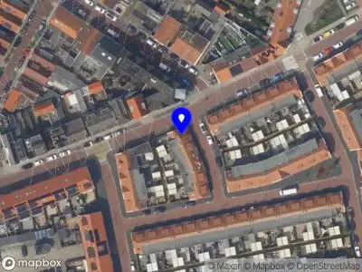 Ambulance met grote spoed naar de Tubantenstraat in Katwijk