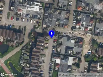 Ambulance met gepaste spoed naar de Drieluik in Capelle aan den IJssel