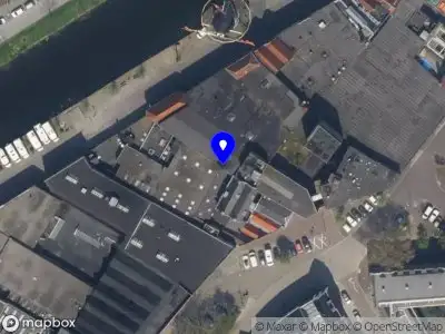 Brandweer met gepaste spoed naar de Zijlstraat in Schiedam