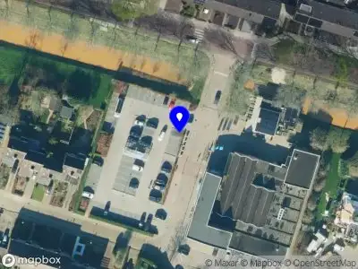 Brandweer met grote spoed naar de Waardeel in Steenwijk vanwege gebouwbrand