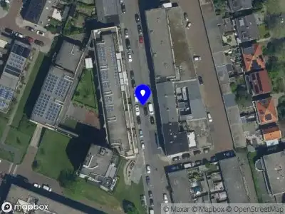 Ambulance met grote spoed naar de Dokter De Liefdestraat in Haarlem