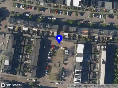 Ambulance met grote spoed naar de Batavengaarde in Alphen aan den Rijn