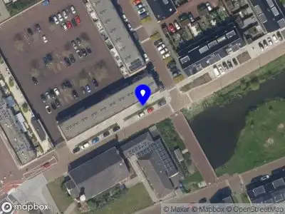 Ambulance met grote spoed naar de Sneeuwbalstraat in Vlaardingen