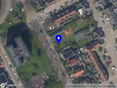 Ambulance met gepaste spoed naar de Courzandseweg in Rotterdam