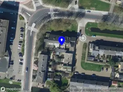 Ambulance met grote spoed naar de Weteringsingel in Hendrik-Ido-Ambacht