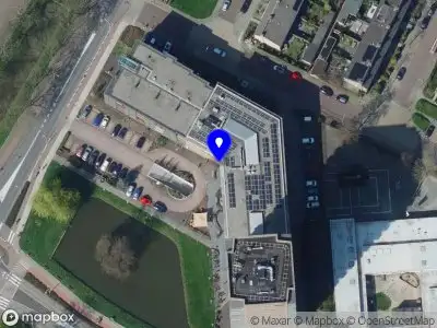 Ambulance met grote spoed naar de Hoofdland in Zwijndrecht