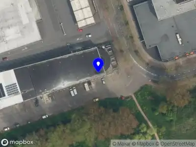 Ambulance naar de Einsteinweg in Delft
