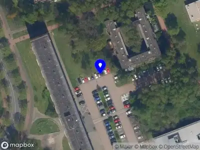 Ambulance met gepaste spoed naar de Bonnweg in Vlaardingen