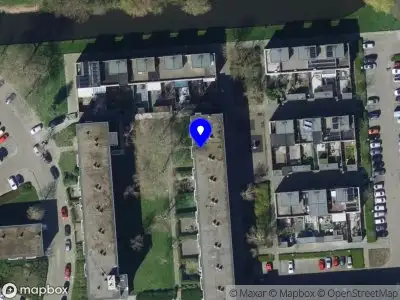 Ambulance met grote spoed naar de Eikenlaan in Spijkenisse