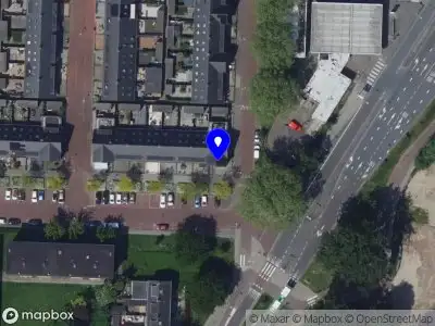 Ambulance met grote spoed naar de Kotterstraat in Dordrecht