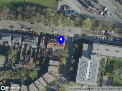 112 melding Brandweer met gepaste spoed naar de Stoppendaalstraat in Nijmegen vanwege een liftopsluiting