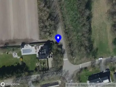 Ambulance met gepaste spoed naar de Oude Nieuwlandseweg in Ouddorp