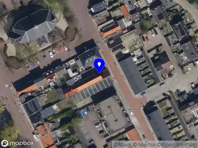 112 melding Politie met grote spoed naar de Oosterstraat in Klundert vanwege letsel