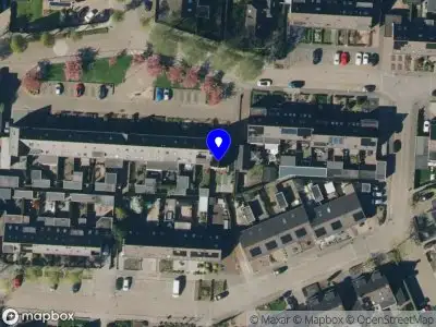 Brandweer met gepaste spoed naar de Johannes van Zantenplein in Kesteren