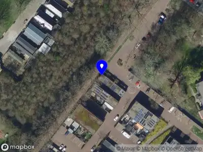 Ambulance met grote spoed naar de Goudwindestraat in Hoogvliet Rotterdam