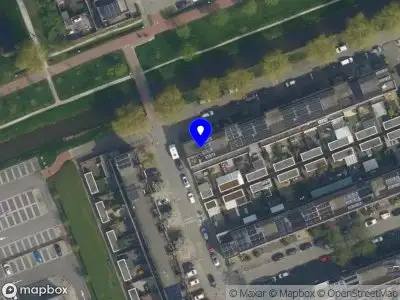 Ambulance met grote spoed naar de Hoedenmakerstraat in Delfgauw