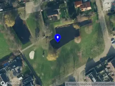 Brandweer met grote spoed naar de De Roodstaart in Vriezenveen