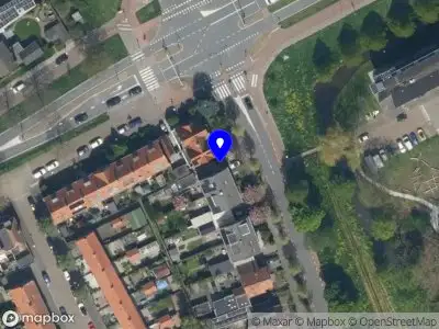 Brandweer met grote spoed naar de Prinses Julianalaan in Maassluis vanwege gebouwbrand