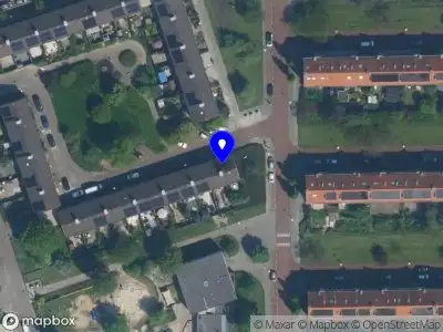 Ambulance met gepaste spoed naar de Tartaud-Kleinhof in Amsterdam