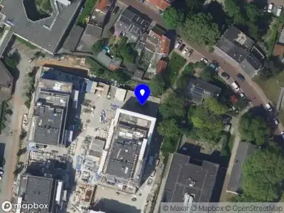 Ambulance met grote spoed naar de Kerkbuurt in Sliedrecht