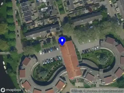 Brandweer met gepaste spoed naar de De Peereboomstraat in Westzaan vanwege reanimatie