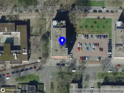 Ambulance met gepaste spoed naar de Lemsterhoek in Rotterdam