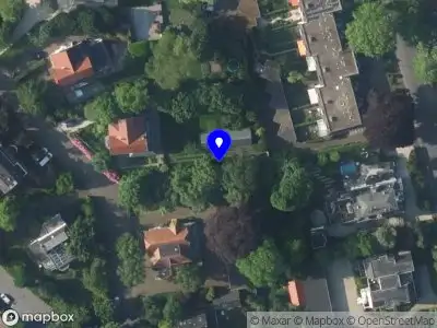 Politie naar de Lindelaan in Bussum vanwege aanrijding met letsel