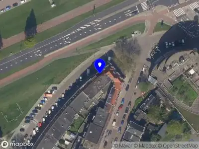 112 melding Ambulance met gepaste spoed naar de Grondherenstraat in Rotterdam