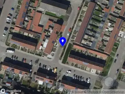 Ambulance met gepaste spoed naar de Kennedystraat in Oude-Tonge