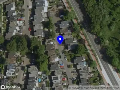 Brandweer en politie met grote spoed naar de Nieuwenhagerweg in Eygelshoven vanwege middelgrote brand