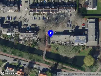 Ambulance met gepaste spoed naar de Van Riedevliet in Barendrecht
