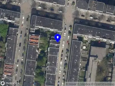 Ambulance met gepaste spoed naar de De Jagerstraat in Rotterdam