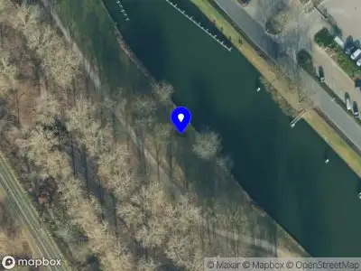 112 melding Politie naar de Sluisweg in Aadorp vanwege aanrijding met letsel