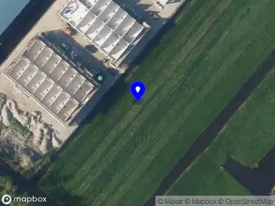 Politie naar de Gageldijk in Maarssen vanwege voertuigen te water