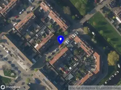 Ambulance met gepaste spoed naar de Fie Carelsenstraat in Leiden