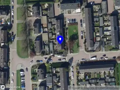 Ambulance met grote spoed naar de Perentuin in Barendrecht