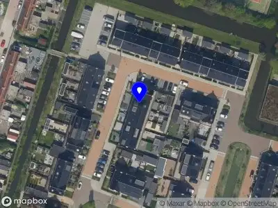 Ambulance met grote spoed naar de De Hoop in Krimpen aan de Lek