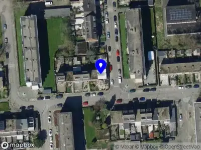 Ambulance met grote spoed naar de Molièreweg in Rotterdam