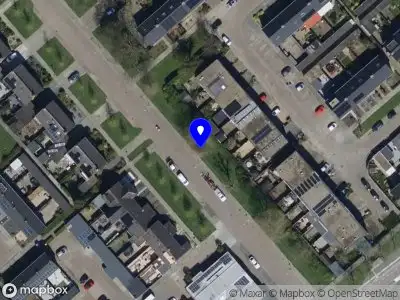 Politie naar de Parallelweg in Moerdijk