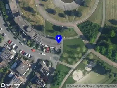 Ambulance met grote spoed naar de Winterpark in Nieuw-Vennep