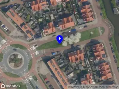 Ambulance met grote spoed naar de Rietlanden in Pijnacker