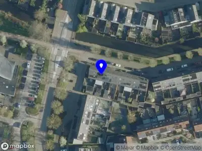 Ambulance met grote spoed naar de Cissy van Marxveldtstraat in Gorinchem