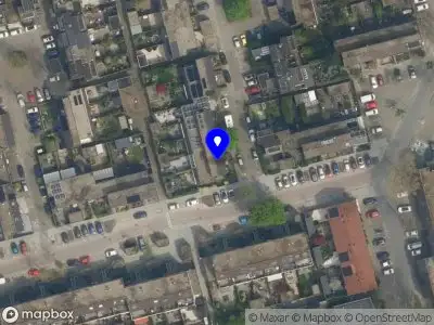 Ambulance met grote spoed naar de Bunzinghof in Delft