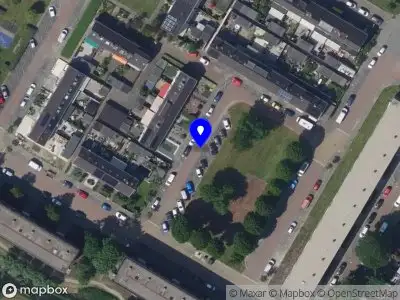 Brandweer met grote spoed naar de Troelstrastraat in Alblasserdam vanwege stankoverlast