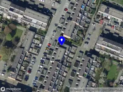Ambulance met grote spoed naar de Boerenhoek in Hoogvliet Rotterdam