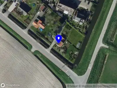 Ambulance met grote spoed naar de Kerkweg in Zuidland