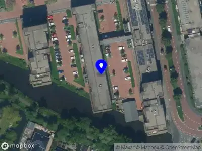 Ambulance met grote spoed naar de Abel Tasmanplein in Purmerend